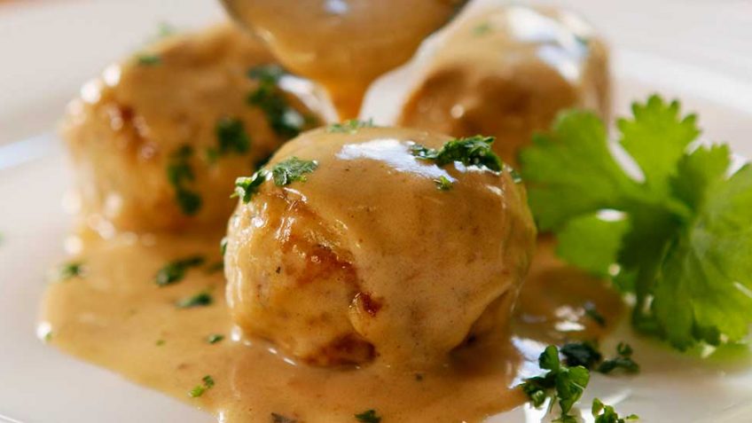 Swedish Chicken Meat Ball recipe